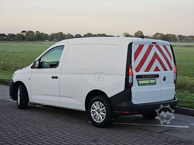 VOLKSWAGEN CADDY 2.0 L1 CarPlay Isento de BPM Ar Condicionado Sensores de Estacionamento Euro6! VW CADDY 2.0 L1 CarPlay BPM-Vrij Airco Parkeersens...