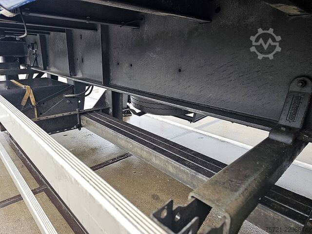 Sliding tarpaulins GROENEWEGEN DRO-14-27 GEGALVANISEERD BPW