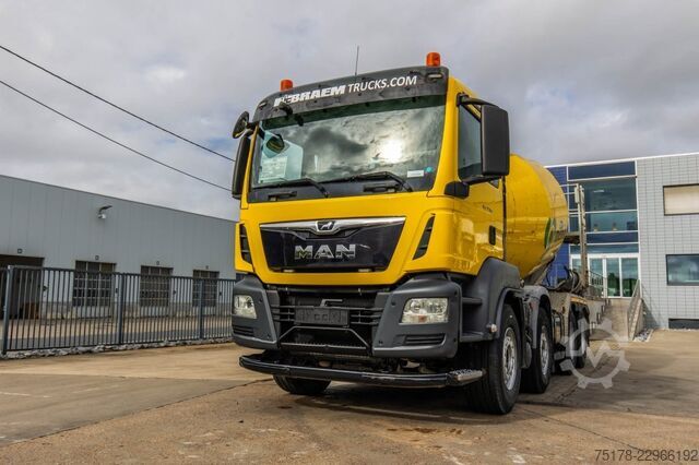Blender MAN TGS 37.360 BB - LIEBHERR 10M3