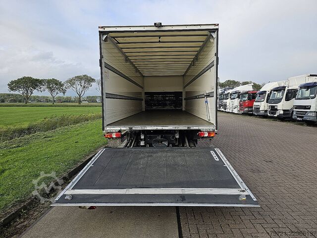 Gesloten bak MERCEDES-BENZ ATEGO 1230 AIRCO WB 536 LIFT