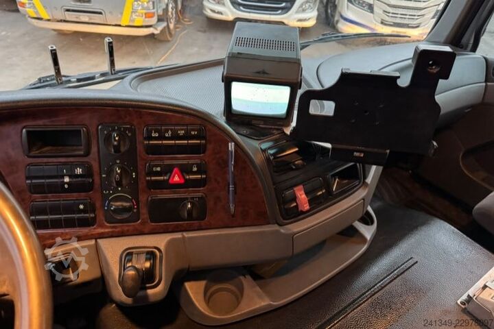 Tank kamyonu MERCEDES-BENZ Actros 2541 6x2 21'000L 2 Kammern