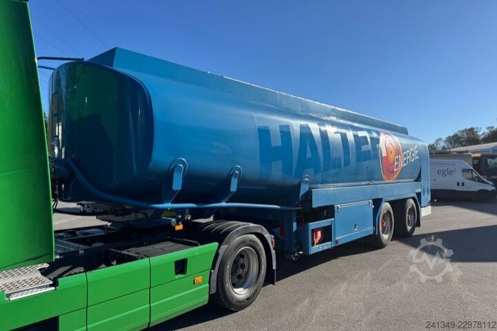 Tanker yarı römork  GRÜNENFELDER | 36'100 Liter 3 Kammern