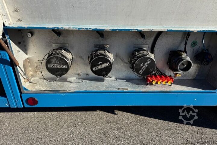Tanker yarı römork  GRÜNENFELDER | 36'100 Liter 3 Kammern