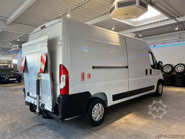 Furgão frigorífico FIAT Ducato 2.3 Kühlkasten*Ladebordwand*Garantie