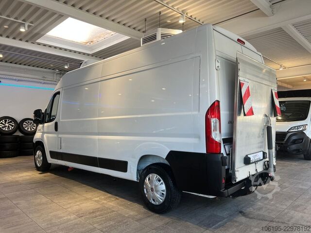 Furgão frigorífico FIAT Ducato 2.3 Kühlkasten*Ladebordwand*Garantie