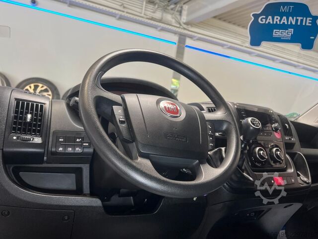 Furgão frigorífico FIAT Ducato 2.3 Kühlkasten*Ladebordwand*Garantie