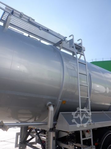 Tanksemitrailer KÄSSBOHRER Gülle Tankwagen Auflieger Edelstahl STN L