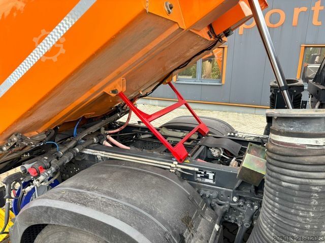 Οδοκαθαριστικό μηχάνημα MERCEDES-BENZ ACTROS 1830 4x2 Kehrmaschine BUCHER OPTIFANT8000
