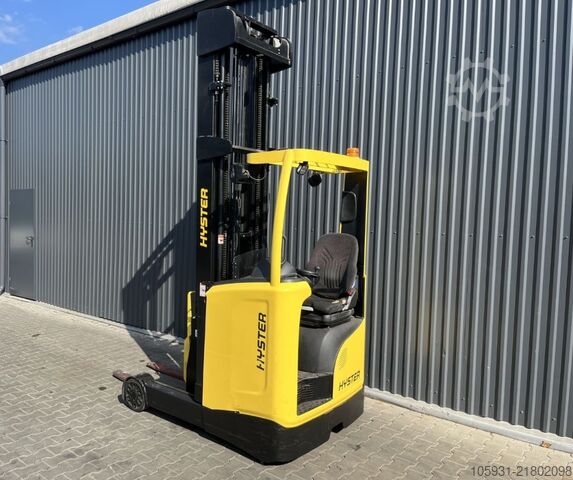 περονοφόρο ανυψωτικό με μετατόπιση ιστού Hyster R1.4