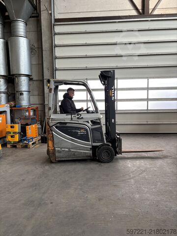 Elettrico – 3 ruote Still RX20-14C Triplex Drive-In