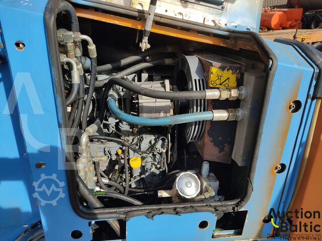 Aszfaltmaró gép Wirtgen W35DC