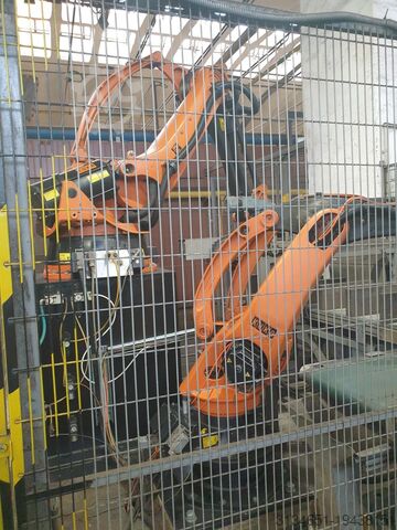 Преса за ватросталне материјале Sacmi PHR-1200