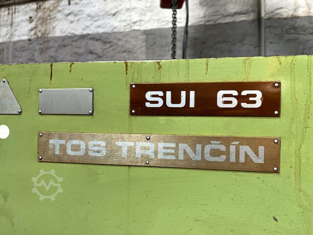 Středový soustruh TOS Trenčín SUI 63-80