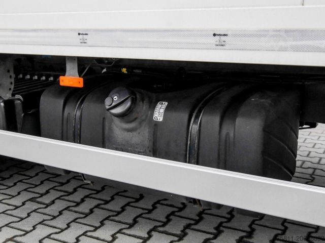 Kassevogn DAF LF 210 KOFFER 12t+ LBW 1.5t+ DACHSPOILER