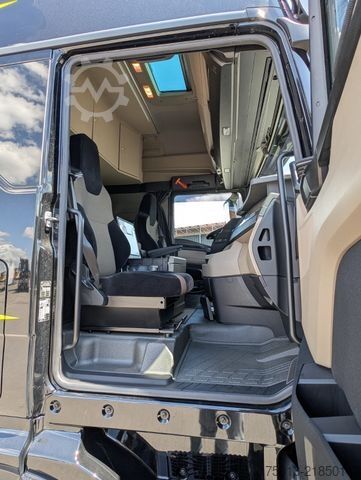 Volumen trækker MAN TGX 18.520 LL SA Low-Liner, MIETEN?