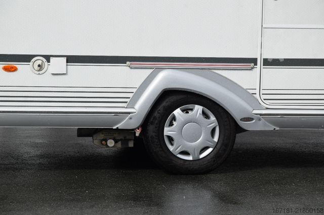 Τροχόσπιτο LMC 490 E mit Mover und Vorzelt