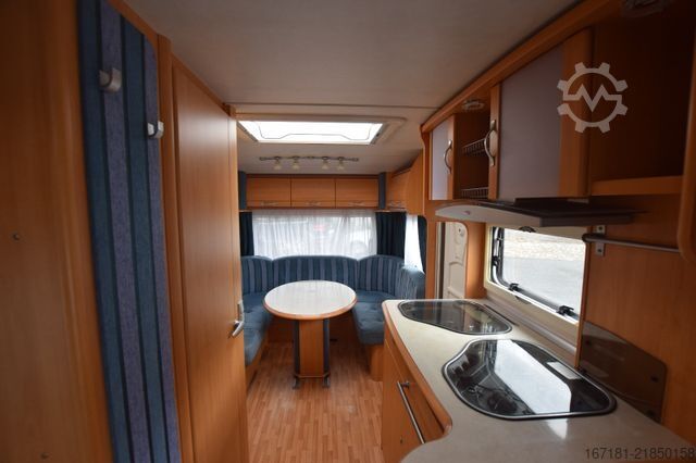 Τροχόσπιτο LMC 490 E mit Mover und Vorzelt