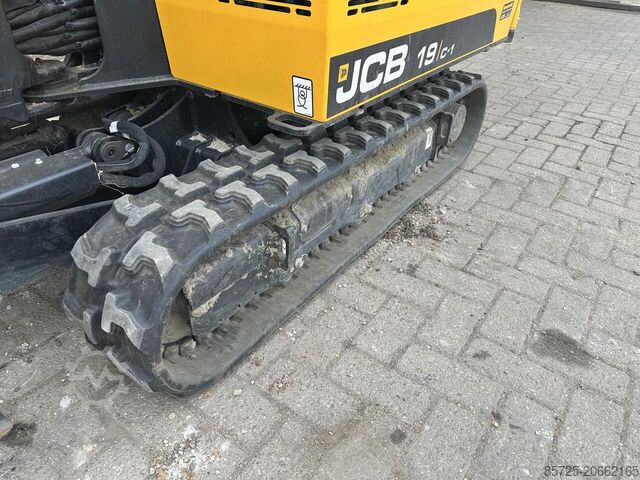 Mini koparka JCB 19 C-1