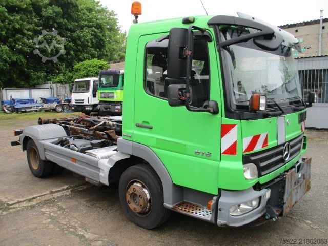 Outro MERCEDES-BENZ 816 Atego Palfinger Anbauplatte Winterdienst