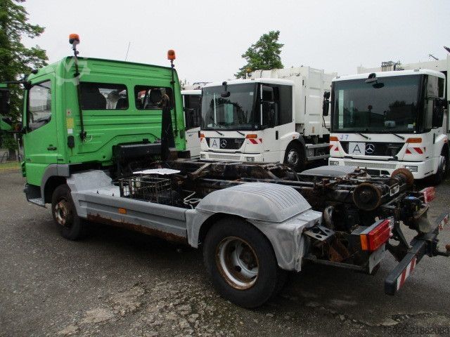 Outro MERCEDES-BENZ 816 Atego Palfinger Anbauplatte Winterdienst