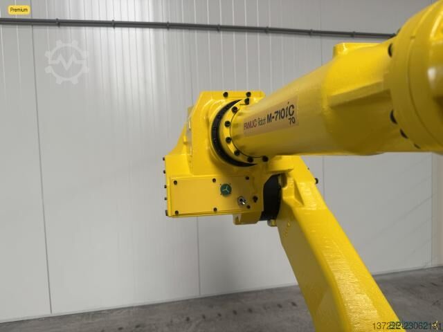 FANUC M-710iC/70