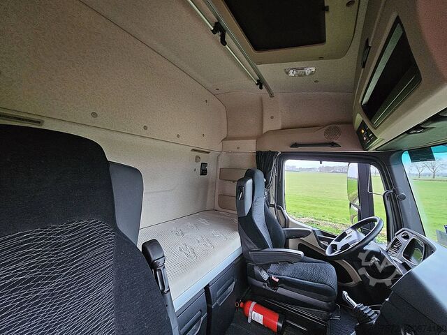 Standard-SZM MERCEDES-BENZ ACTROS 1845 LS Tipper hydr