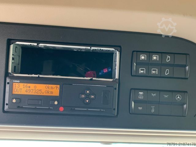 Τυπική μονάδα τράκτορα MERCEDES-BENZ Actros 1843 LS_ StreamSpace_ Retarder_ 2x Tank