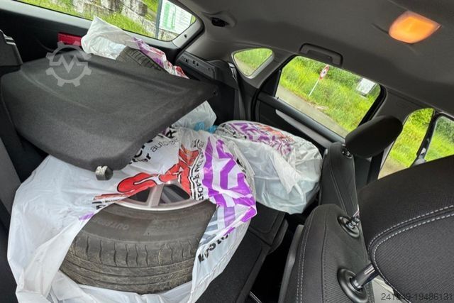 Fourgon Andere Marke | BMW 218d xDrive