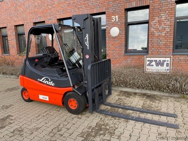 Vorkheftruck Linde E25