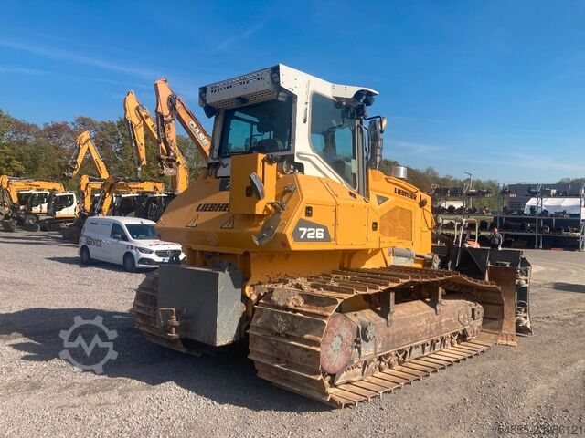 Straßenwalze LIEBHERR PR726 LGP