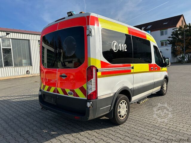 Autospecială de pompieri FORD Transit / Trage + Liege + Rampe