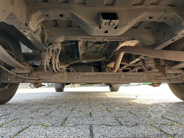 Autospecială de pompieri FORD Transit / Trage + Liege + Rampe