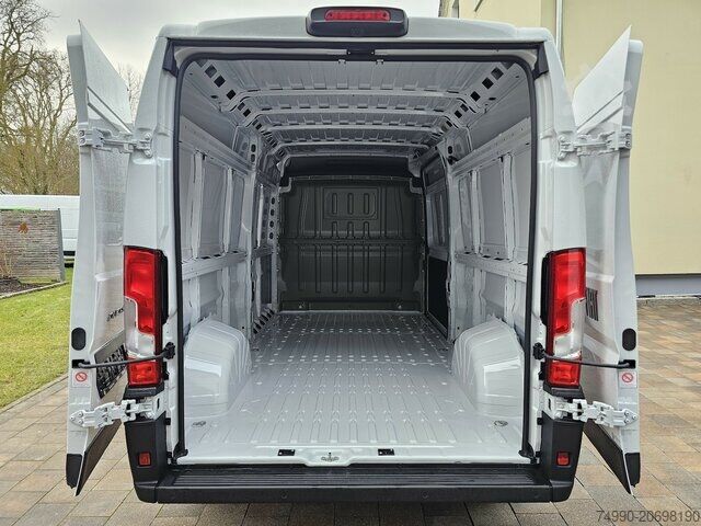 High top van Fiat Ducato 35 L3H2 180PS 13m³ Voll-LED 260° CarPlay