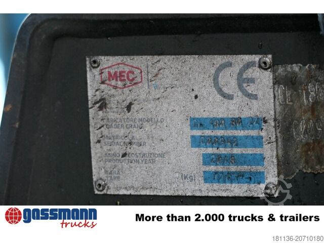 Kampós konténer BTE Abrollcontainer mit Kran Mec CL180.80.2Z