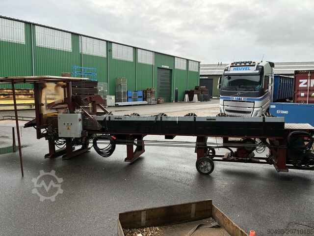 Serra de corte de árvores com esteira de rolos Oregon