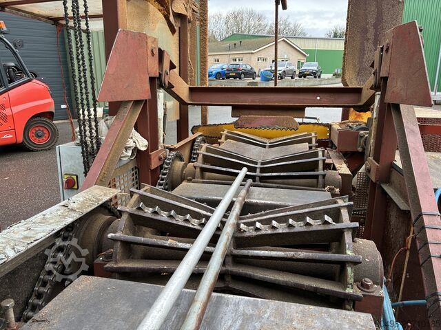 Serra de corte de árvores com esteira de rolos Oregon