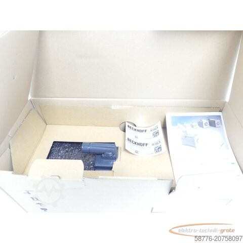 Beckhoff motor Beckhoff AM8033-0E20 ! -
