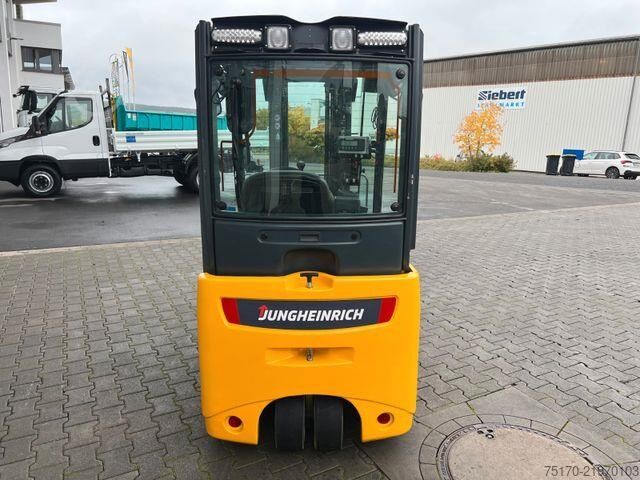 Gabelstapler Jungheinrich EFG 215 / Triplex: 4.25m! / SS / 1.285h / 2021