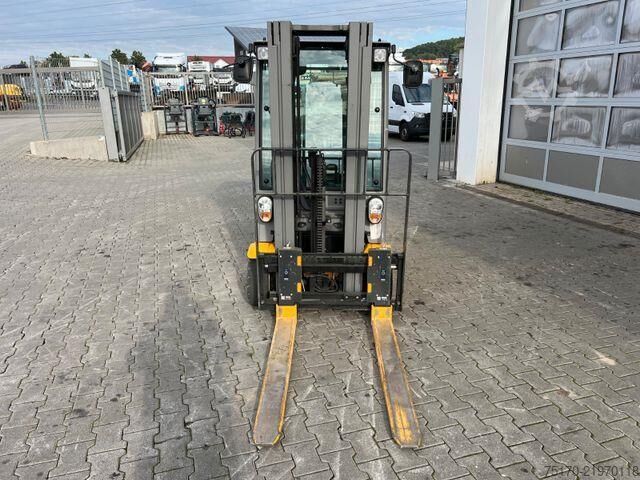 Gabelstapler Jungheinrich EFG 215 / Triplex: 4.25m! / SS / 4.029h