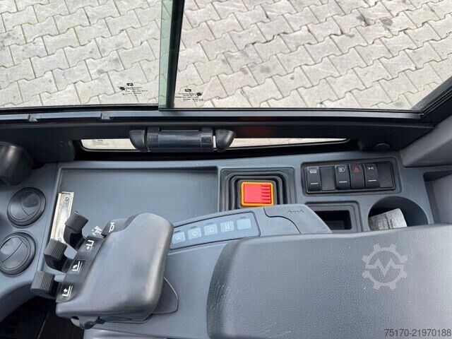 Motostivuitor Jungheinrich EFG 215 / Triplex: 4.25m! / SS / nur 716h!