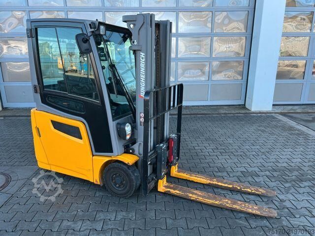 Motostivuitor Jungheinrich EFG 215 / Triplex: 4.25m! / SS / nur 995h! Waage