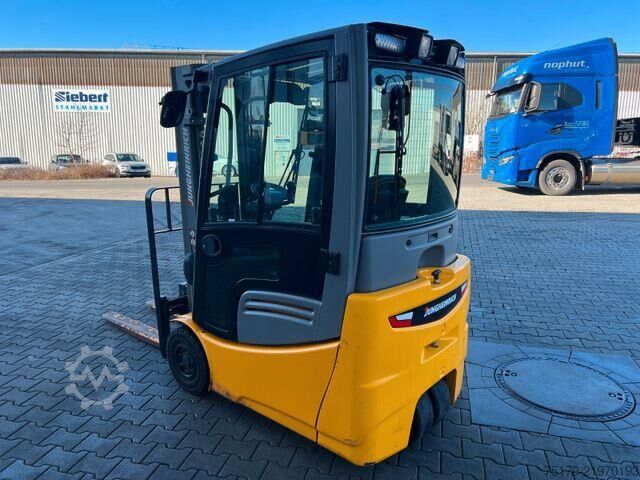 Motostivuitor Jungheinrich EFG 215 / Triplex: 4.25m! / SS / nur 995h! Waage
