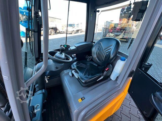 Motostivuitor Jungheinrich EFG 215 / Triplex: 4.25m! / SS / nur 995h! Waage