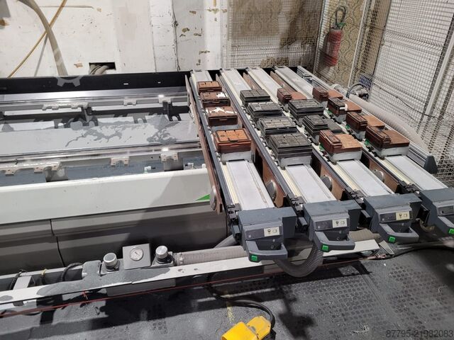 Işleme merkezi BIESSE ROVER C9.40 CONF