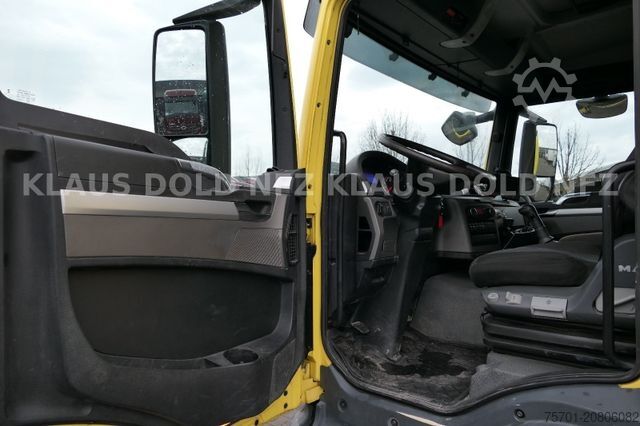 Vacuum tank truck MAN TGS 26.320 Saugbagger Kamera 6x4 Euro 5