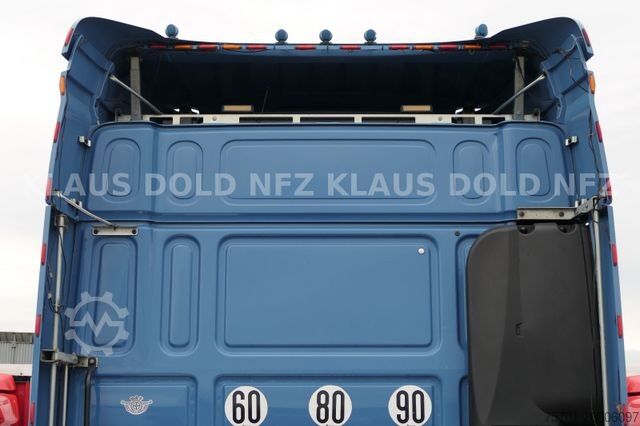 Standard tractor unit DAF XF 530 Retarder XL-Tank Standklima Euro 6