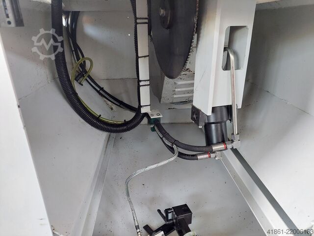 Ferăstrău circular hidraulic pentru metal BEHRINGER-EISELE 
