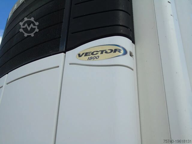 Trasporto refrigerato/congelato Pacton 3x SAF + carrier vector 1800 + lift