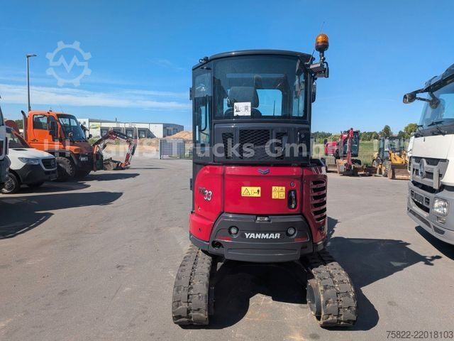 Minikotró YANMAR VIO 33 - 6 / POWERTILT / 3 Löffel / D-Maschine