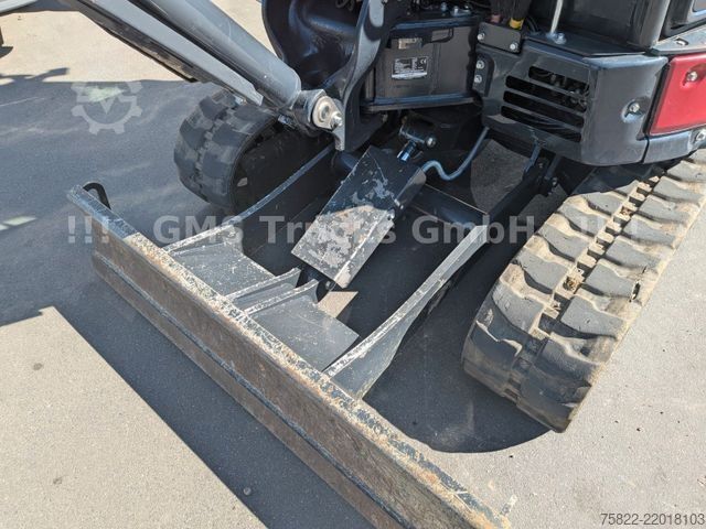 Minikotró YANMAR VIO 33 - 6 / POWERTILT / 3 Löffel / D-Maschine